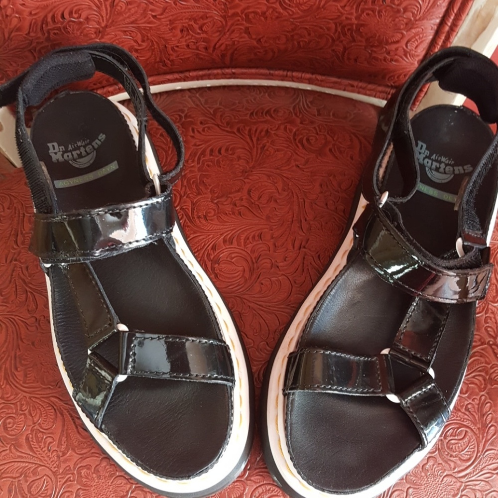 Dr Marten. Flash $99 - Picture 5 of 8